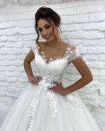Robe de Mariée Princesse Dentelle avec Traine