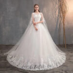 Robe de mariee princesse en dentelle